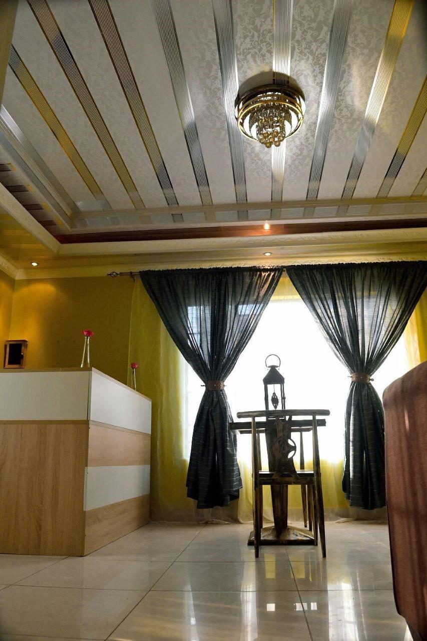 Mathlyn Guesthouse Габороне Екстериор снимка